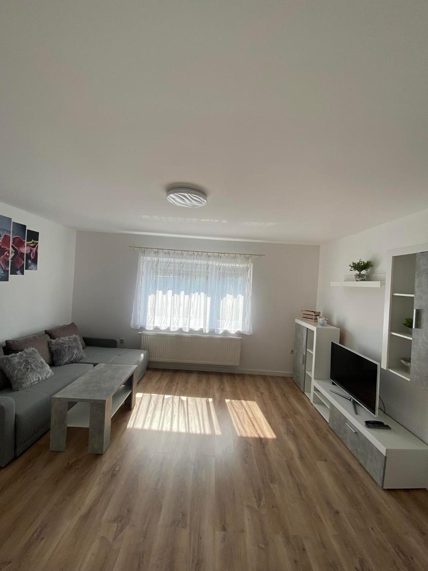 Apartman Nikol Prievidza Exteriér fotografie